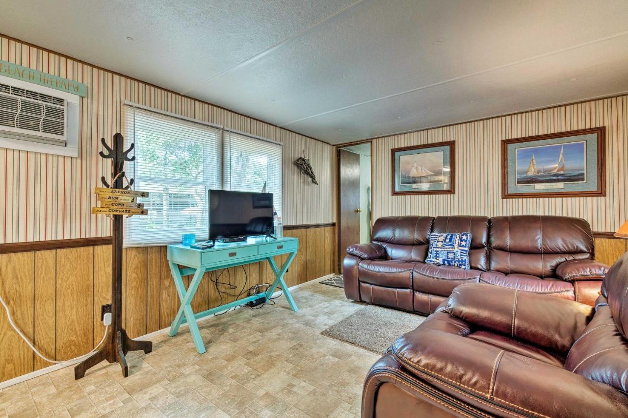 Cabin With Fire Pit, Walk To Steinhatchee River! المظهر الخارجي الصورة