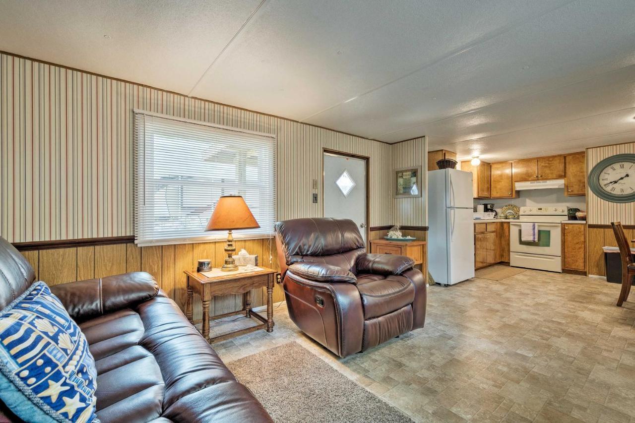 Cabin With Fire Pit, Walk To Steinhatchee River! المظهر الخارجي الصورة