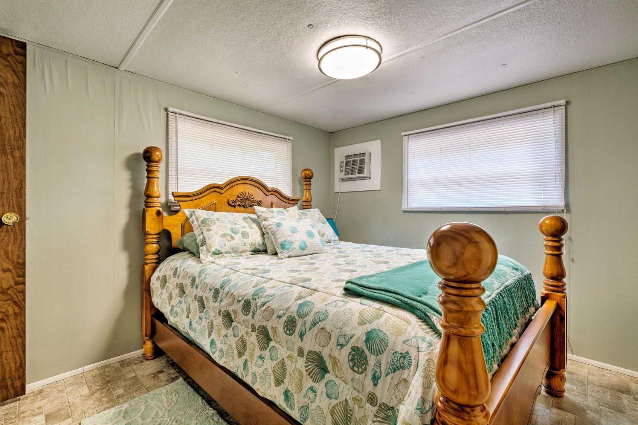 Cabin With Fire Pit, Walk To Steinhatchee River! المظهر الخارجي الصورة