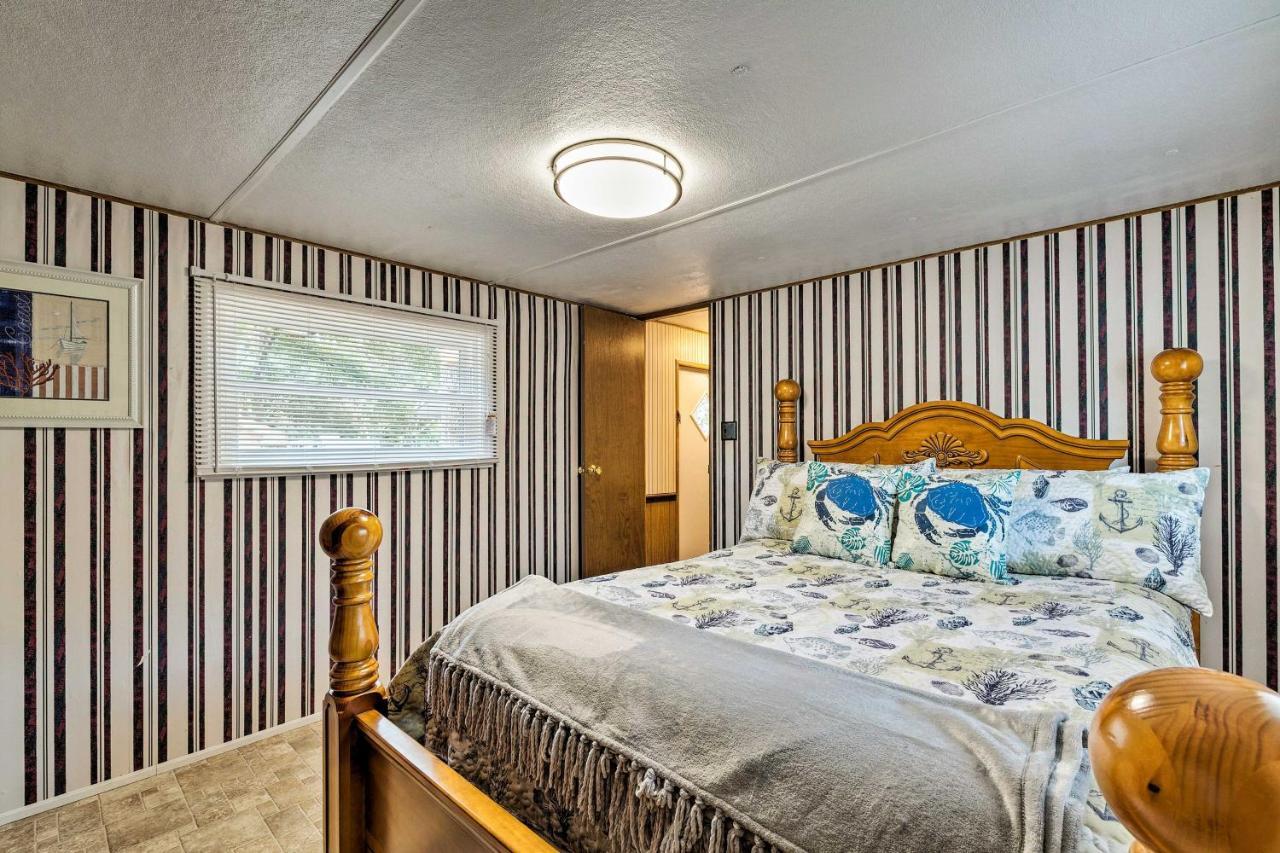Cabin With Fire Pit, Walk To Steinhatchee River! المظهر الخارجي الصورة